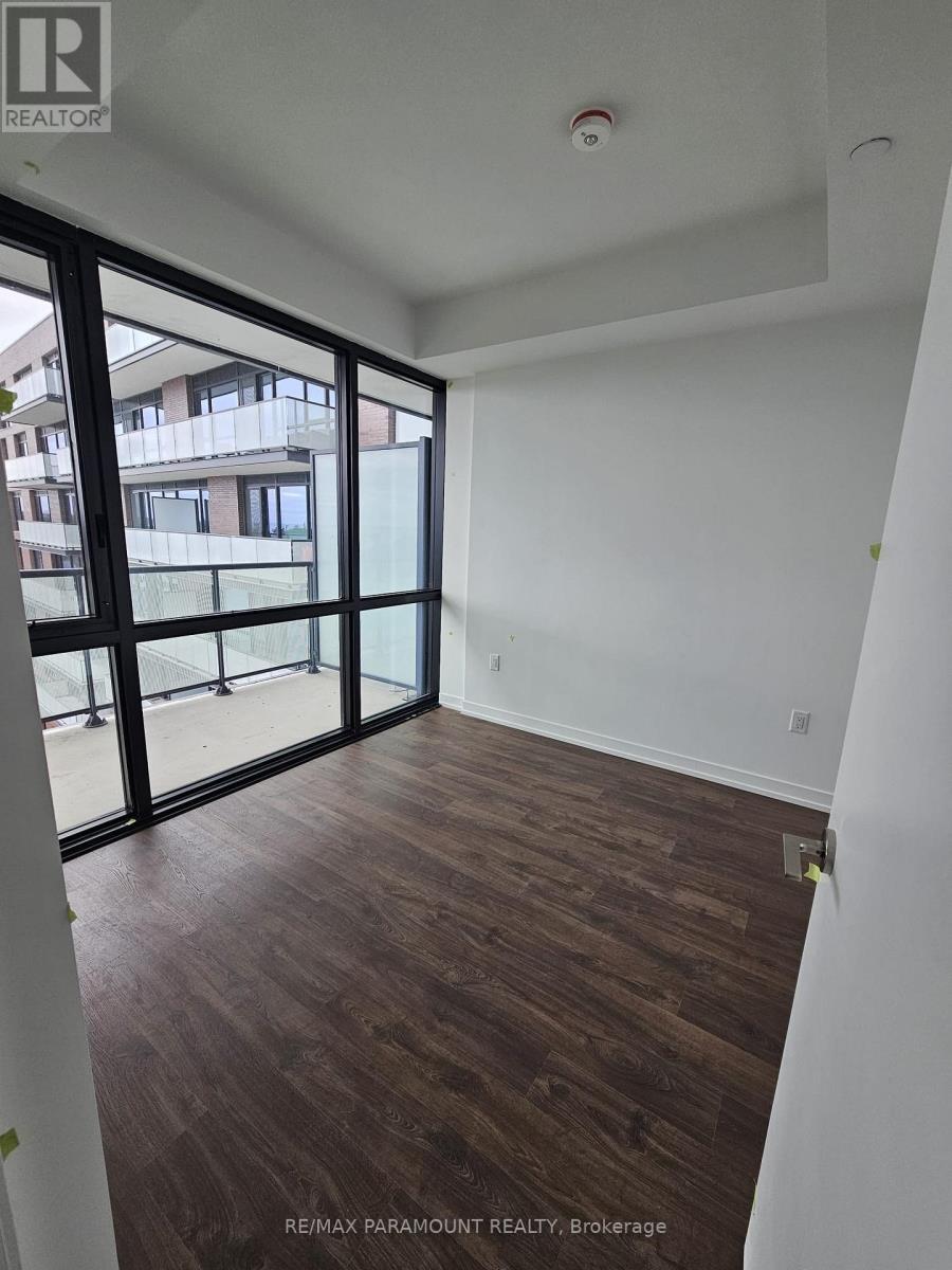 718 - 251 Masonry Way, Mississauga, Ontario  L5H 0B3 - Photo 6 - W12570086