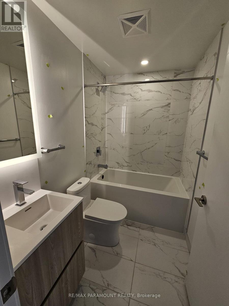 718 - 251 Masonry Way, Mississauga, Ontario  L5H 0B3 - Photo 8 - W12570086