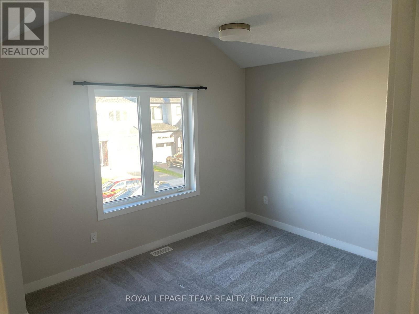 724 Eminence Street, Ottawa, Ontario  K2J 6X5 - Photo 6 - X12457857