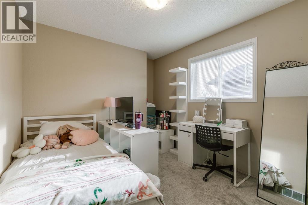 228 Woodhaven Drive, Okotoks, Alberta  T1S 1S7 - Photo 20 - A2270533