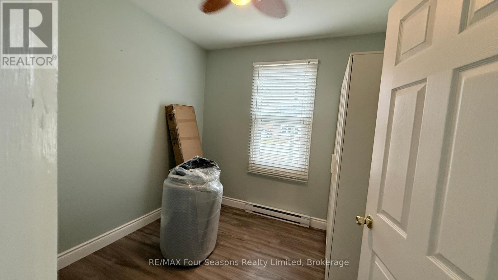 557 Catherine Street, Saugeen Shores, Ontario  N0H 2C1 - Photo 25 - X12144483