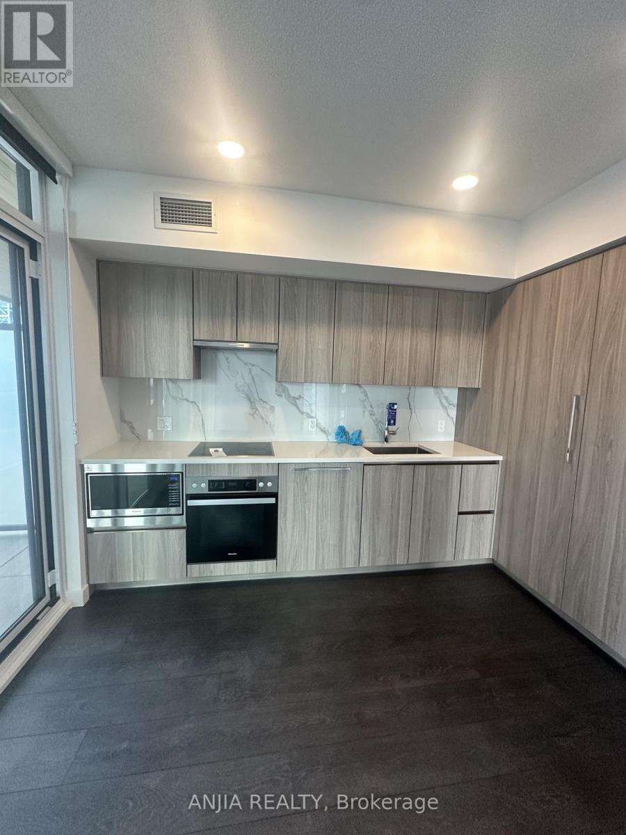 1910 - 1 Concord Cityplace Way, Toronto, Ontario  M5V 0X4 - Photo 7 - C12570110