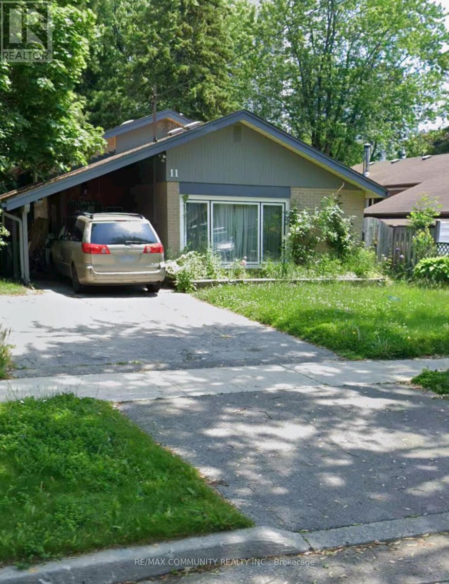 11 NORTHFIELD ROAD, Toronto, Ontario