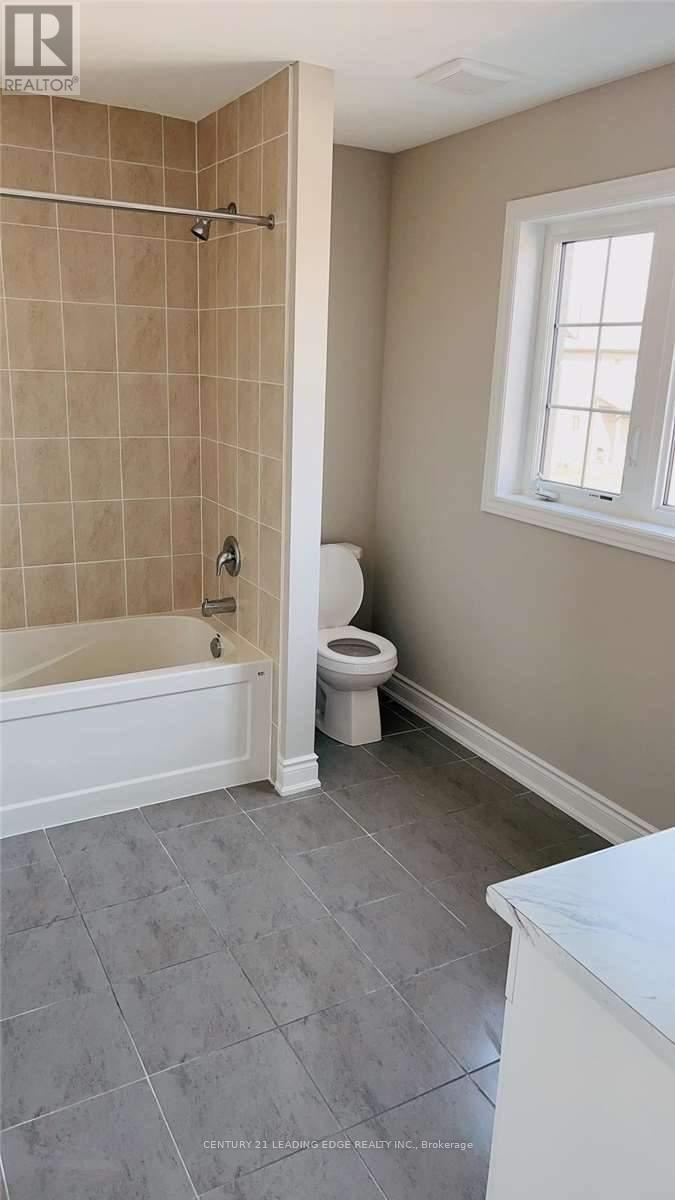 124 Sunset Way, Thorold, Ontario  L0S 1A0 - Photo 6 - X12568478