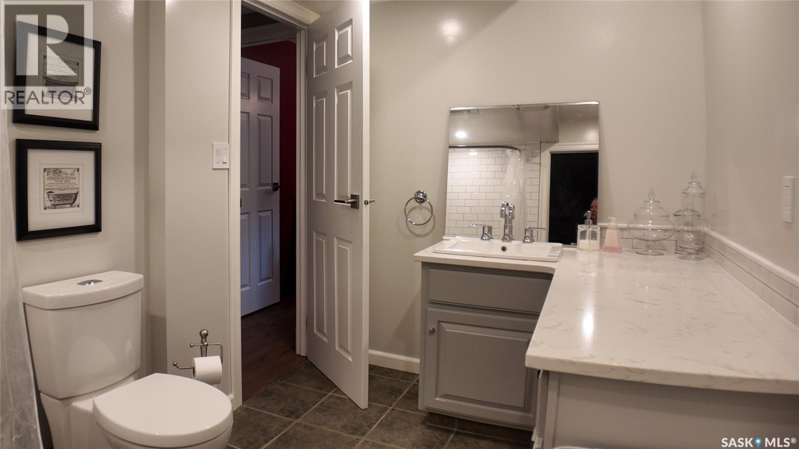 6 1st Avenue E, Battleford, Saskatchewan  S0M 0E0 - Photo 32 - SK019268