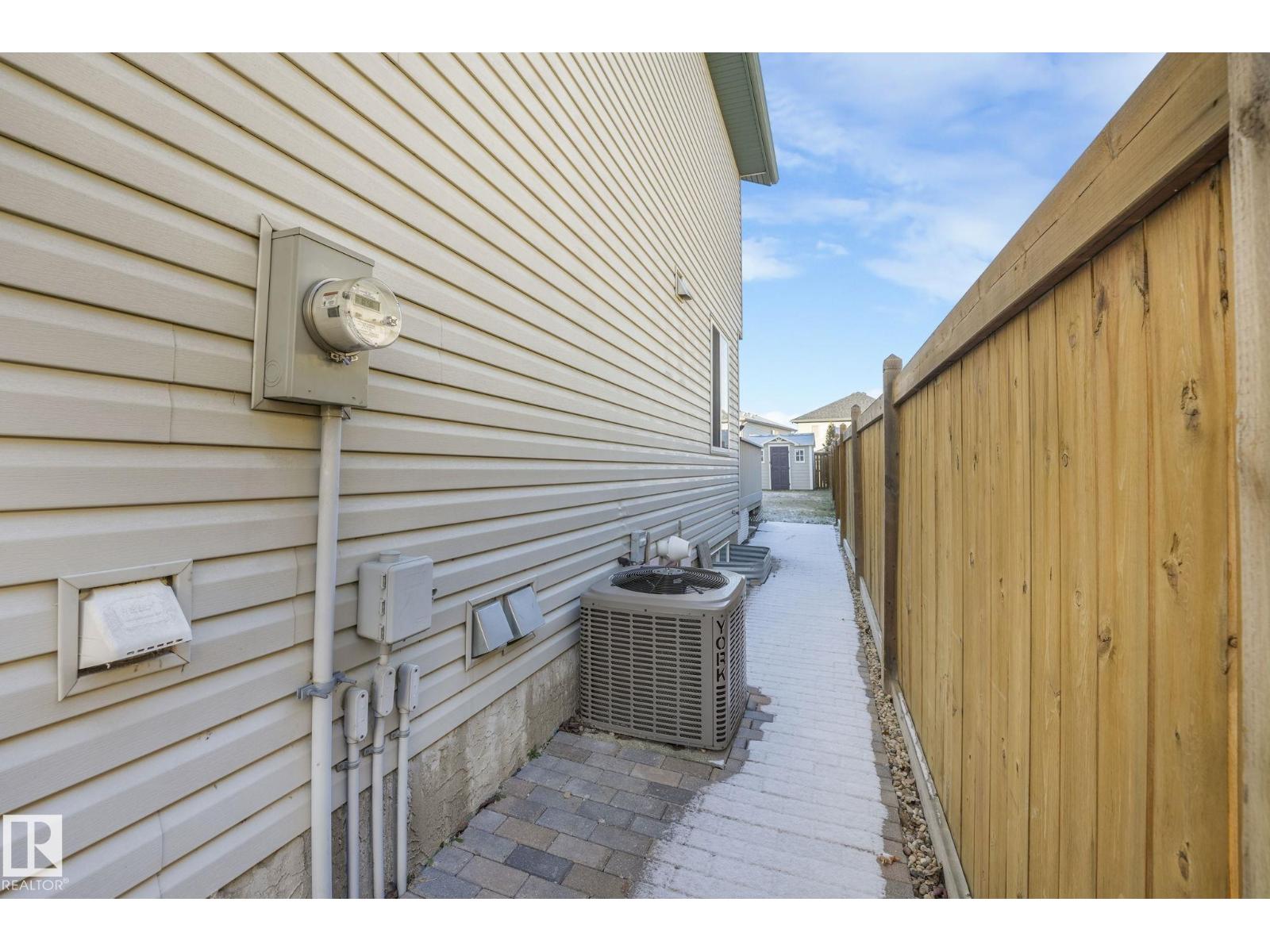 233 Westwood Ln, Fort Saskatchewan, Alberta  T8L 4N6 - Photo 53 - E4466432