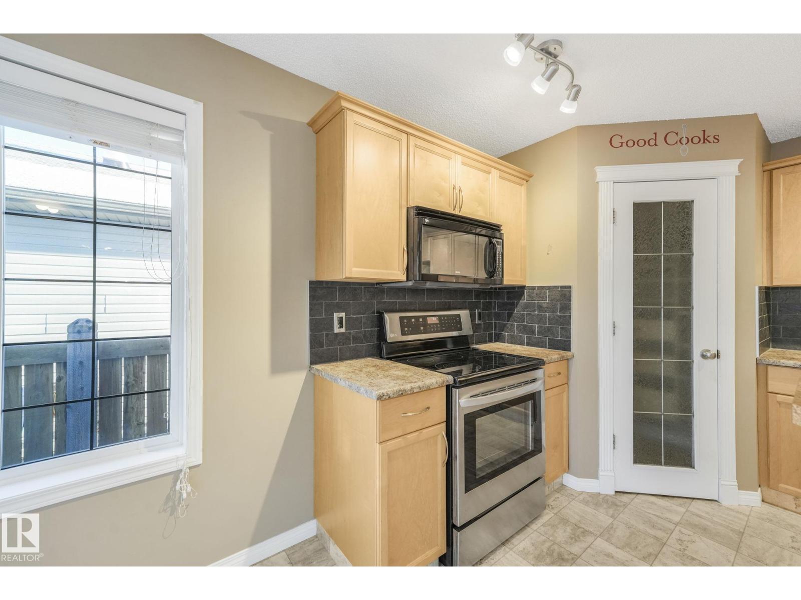 233 Westwood Ln, Fort Saskatchewan, Alberta  T8L 4N6 - Photo 17 - E4466432