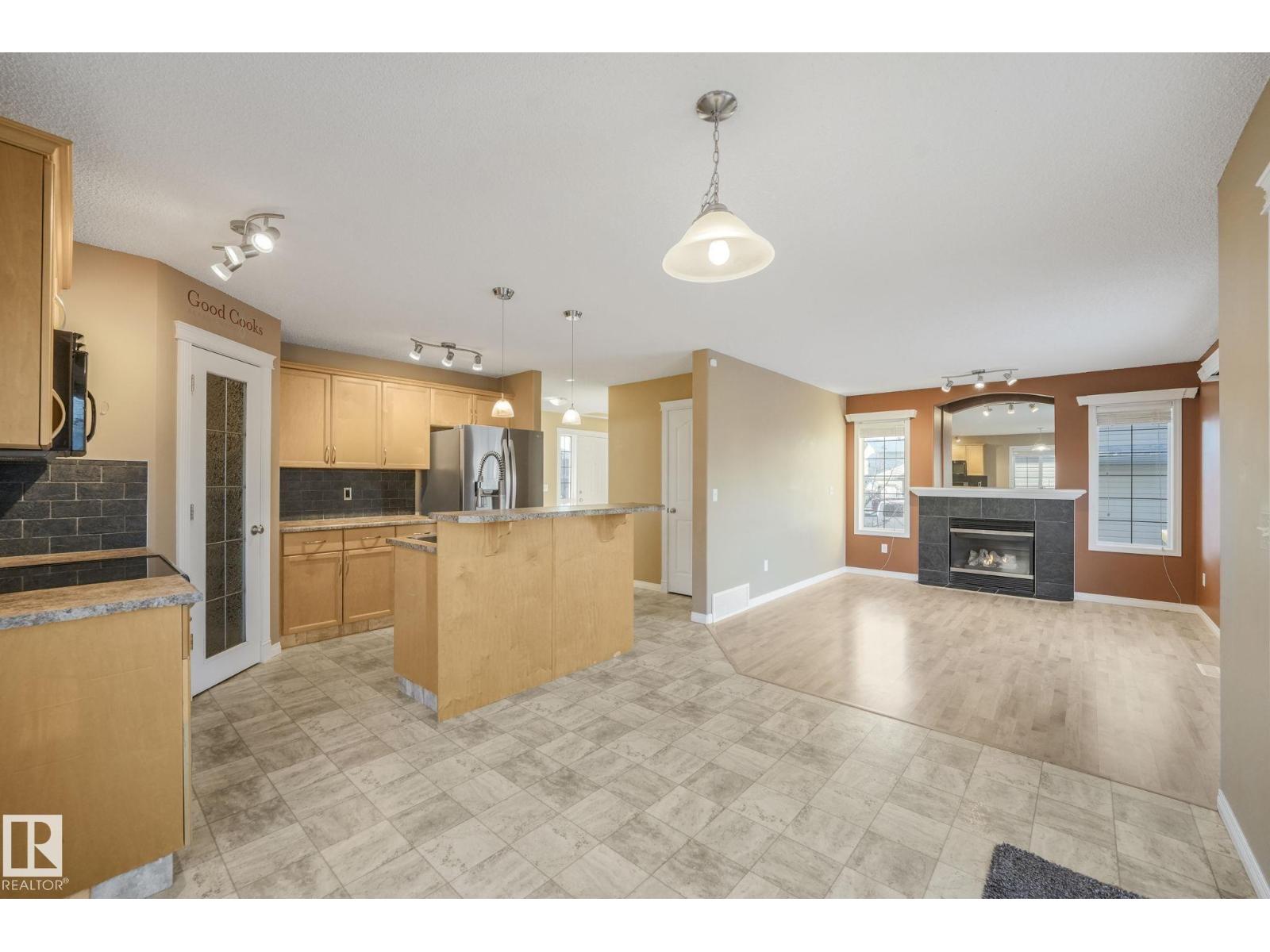 233 Westwood Ln, Fort Saskatchewan, Alberta  T8L 4N6 - Photo 22 - E4466432