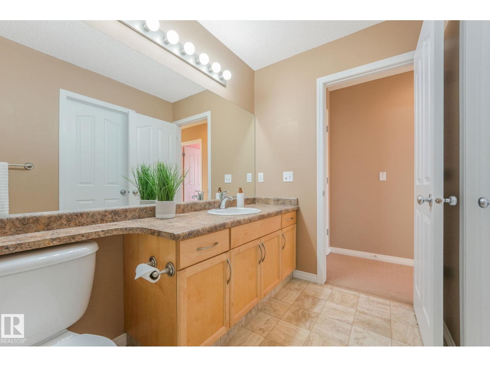 233 Westwood Ln, Fort Saskatchewan, Alberta  T8L 4N6 - Photo 37 - E4466432