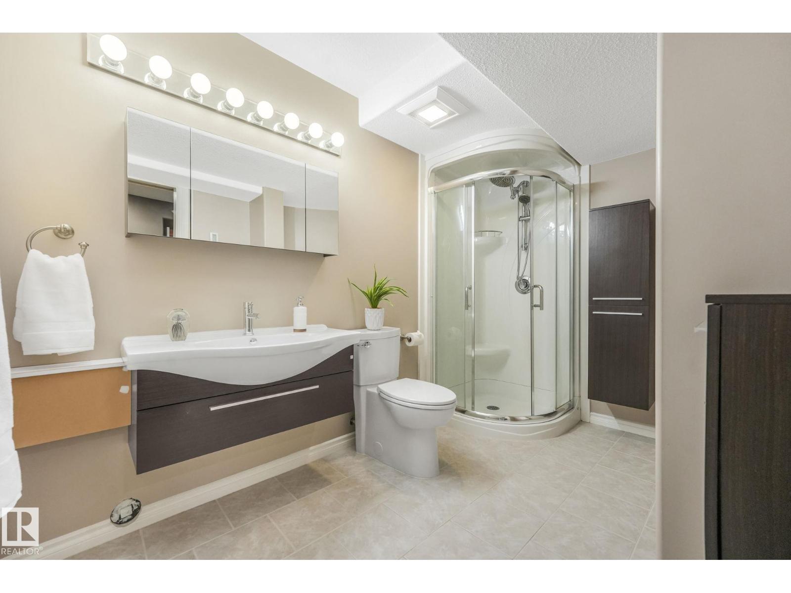 233 Westwood Ln, Fort Saskatchewan, Alberta  T8L 4N6 - Photo 49 - E4466432