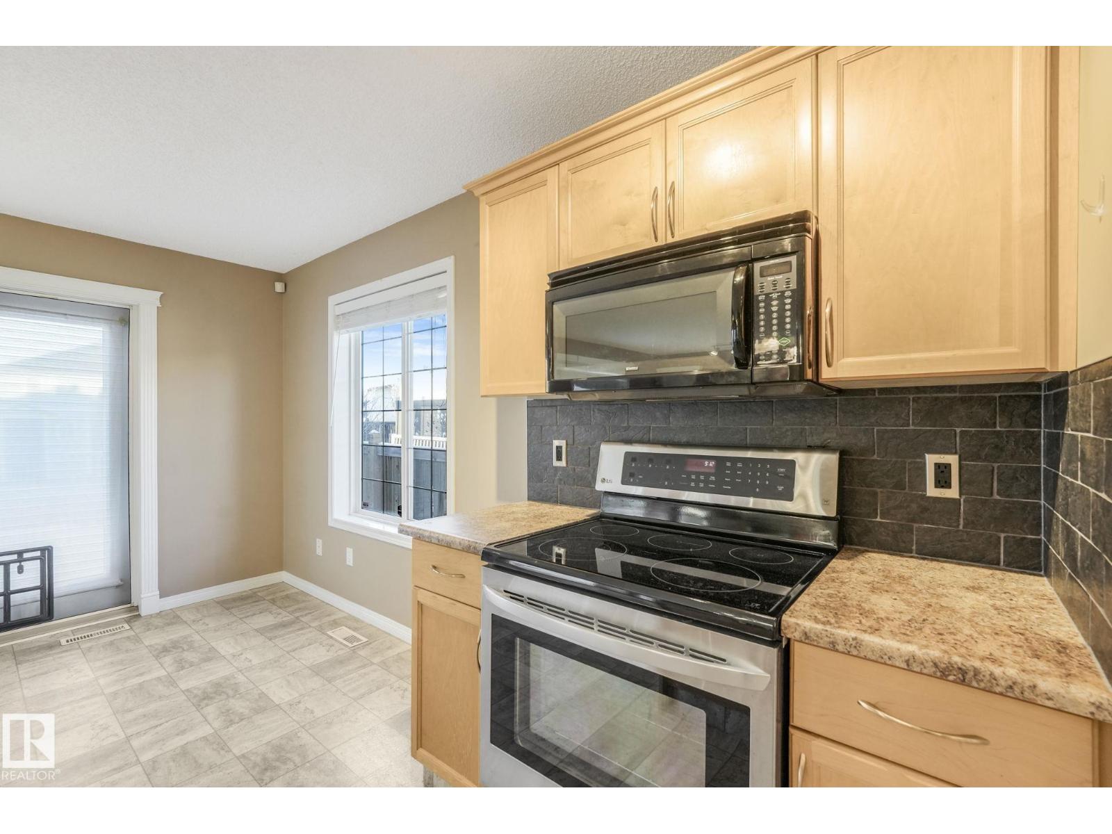 233 Westwood Ln, Fort Saskatchewan, Alberta  T8L 4N6 - Photo 16 - E4466432