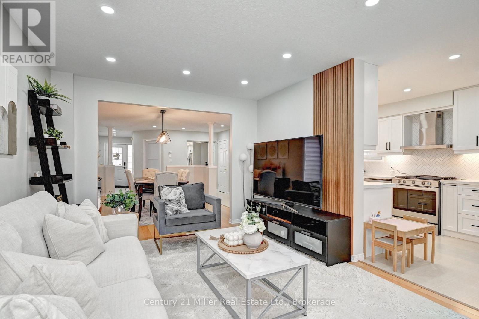 14 Bridlewreath Street, Kitchener, Ontario  N2E 3V5 - Photo 10 - X12570142