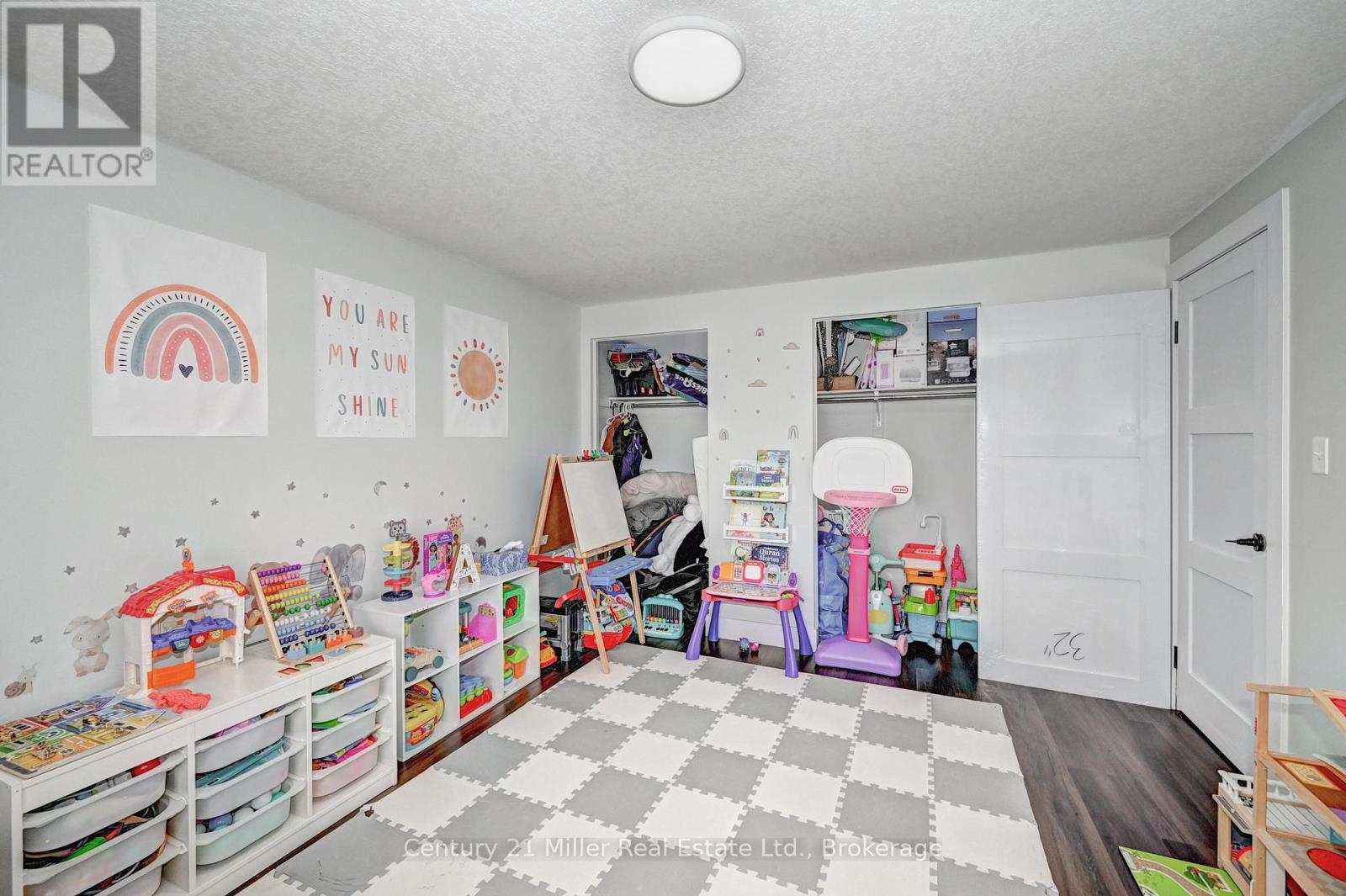 14 Bridlewreath Street, Kitchener, Ontario  N2E 3V5 - Photo 26 - X12570142