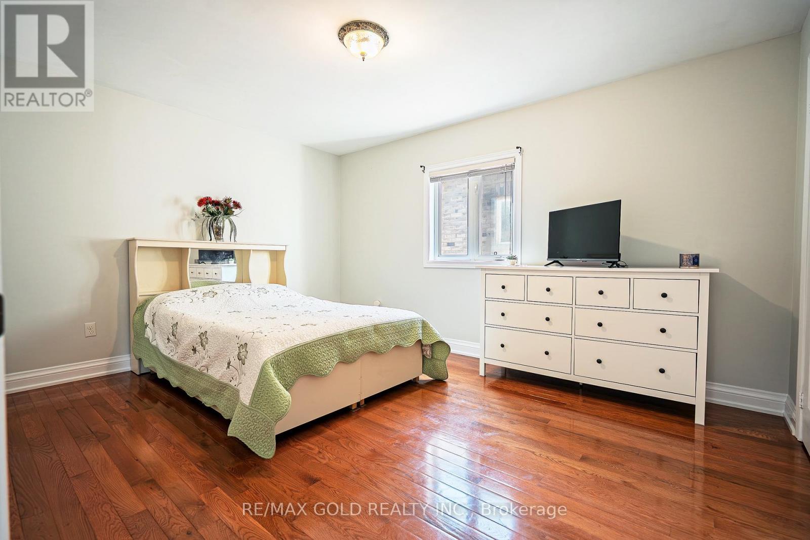 19 Rushbrook Drive, Brampton, Ontario  L6P 1E4 - Photo 25 - W12568562