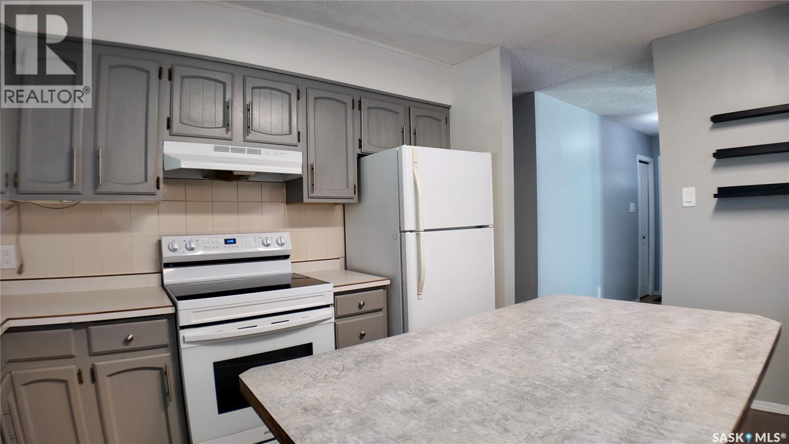 10716 Meighen Crescent, North Battleford, Saskatchewan  S9A 3L1 - Photo 8 - SK017767