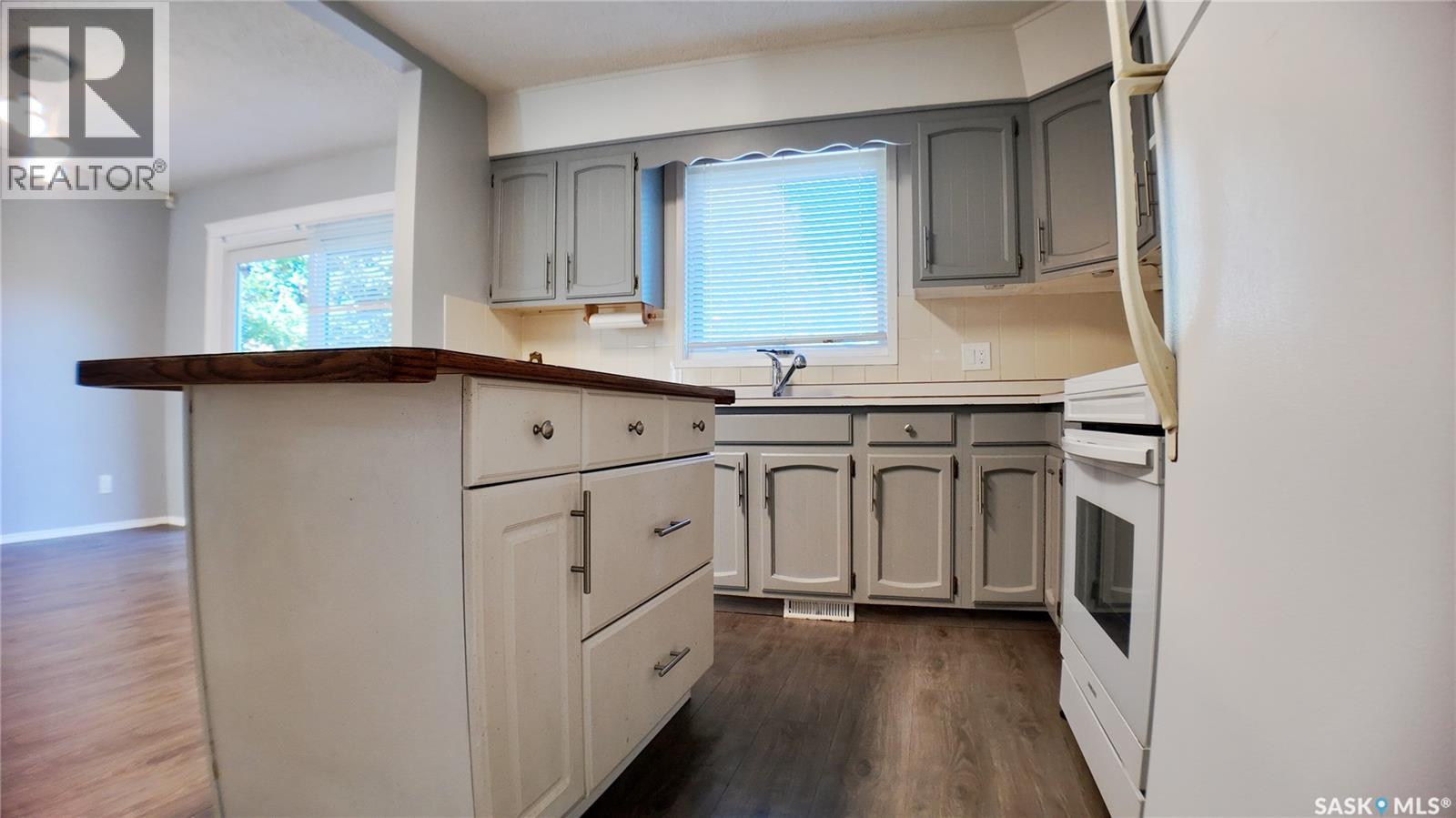 10716 Meighen Crescent, North Battleford, Saskatchewan  S9A 3L1 - Photo 9 - SK017767