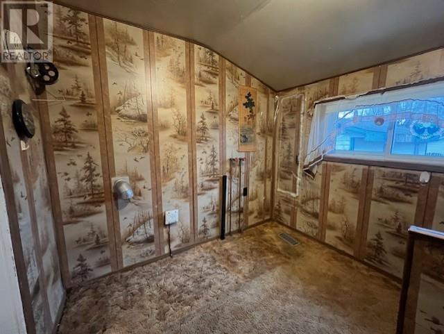 935 Athabasca St, Thunder Bay, Ontario  P7C 3E5 - Photo 7 - TB253518