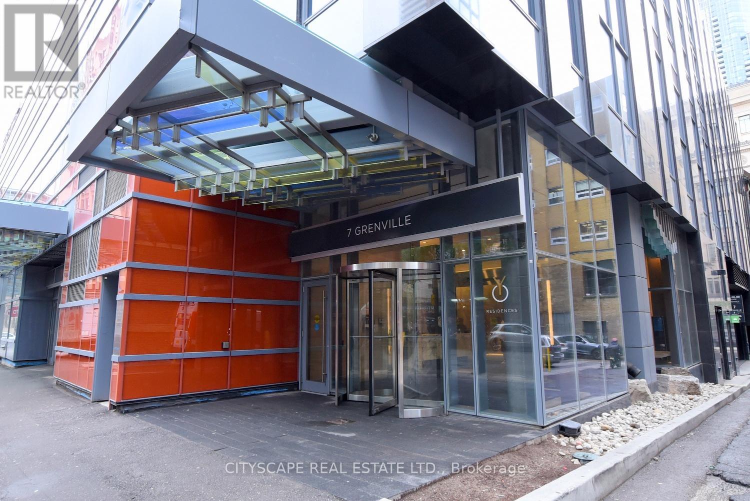 5712 - 7 Grenville Street, Toronto, Ontario  M4Y 0E9 - Photo 3 - C12549948