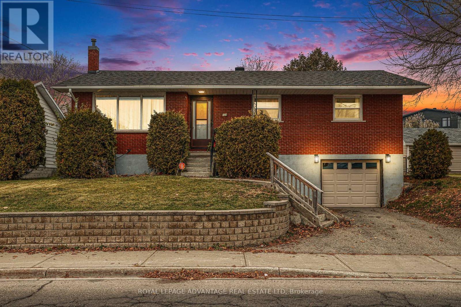 123 Queen Street, Smiths Falls, Ontario  K7A 3N7 - Photo 43 - X12568022