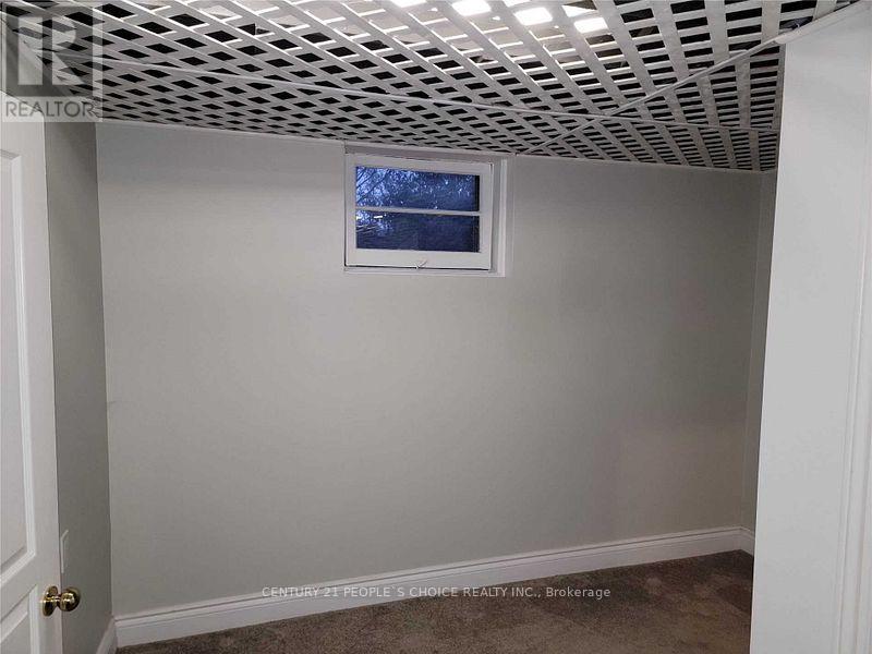 Lwr Lvl - 1482 Fisher Avenue, Burlington, Ontario L7P 2L8 - Photo 5 - W12427896