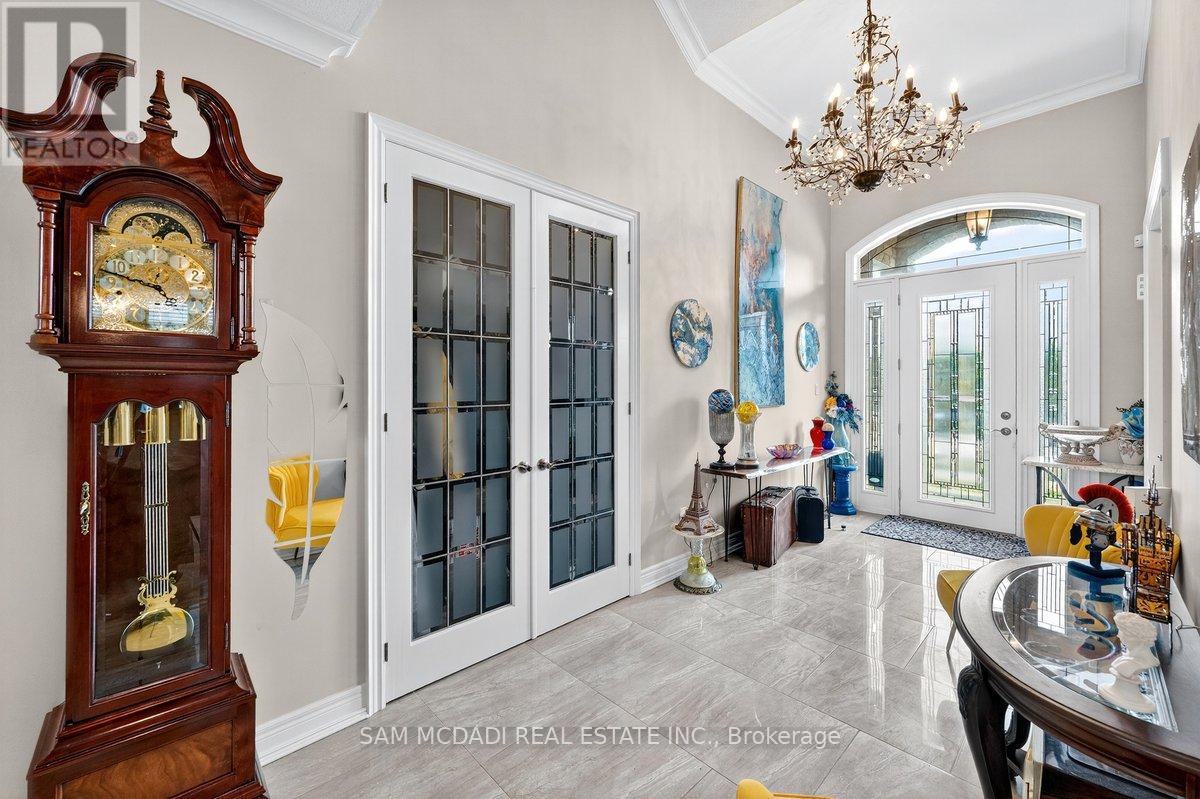 85 Hillcroft Drive, Hamilton, Ontario  L8J 3W9 - Photo 15 - X12406111