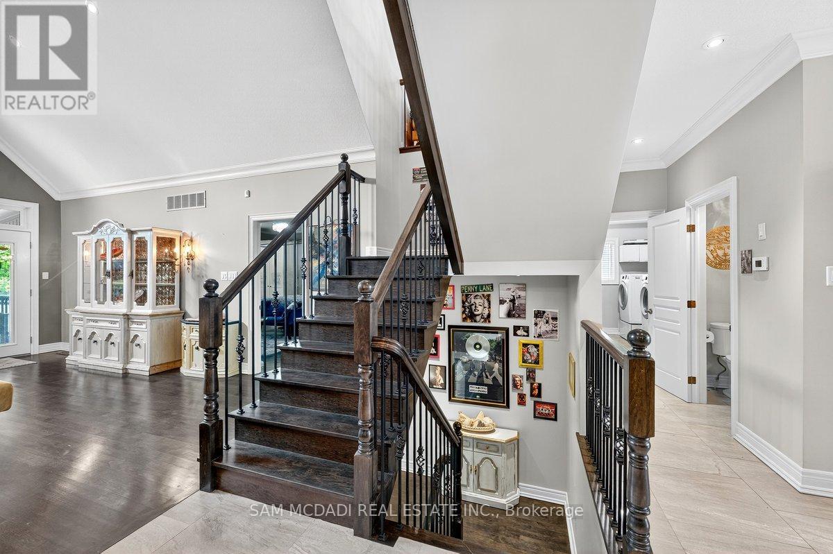 85 Hillcroft Drive, Hamilton, Ontario  L8J 3W9 - Photo 24 - X12406111