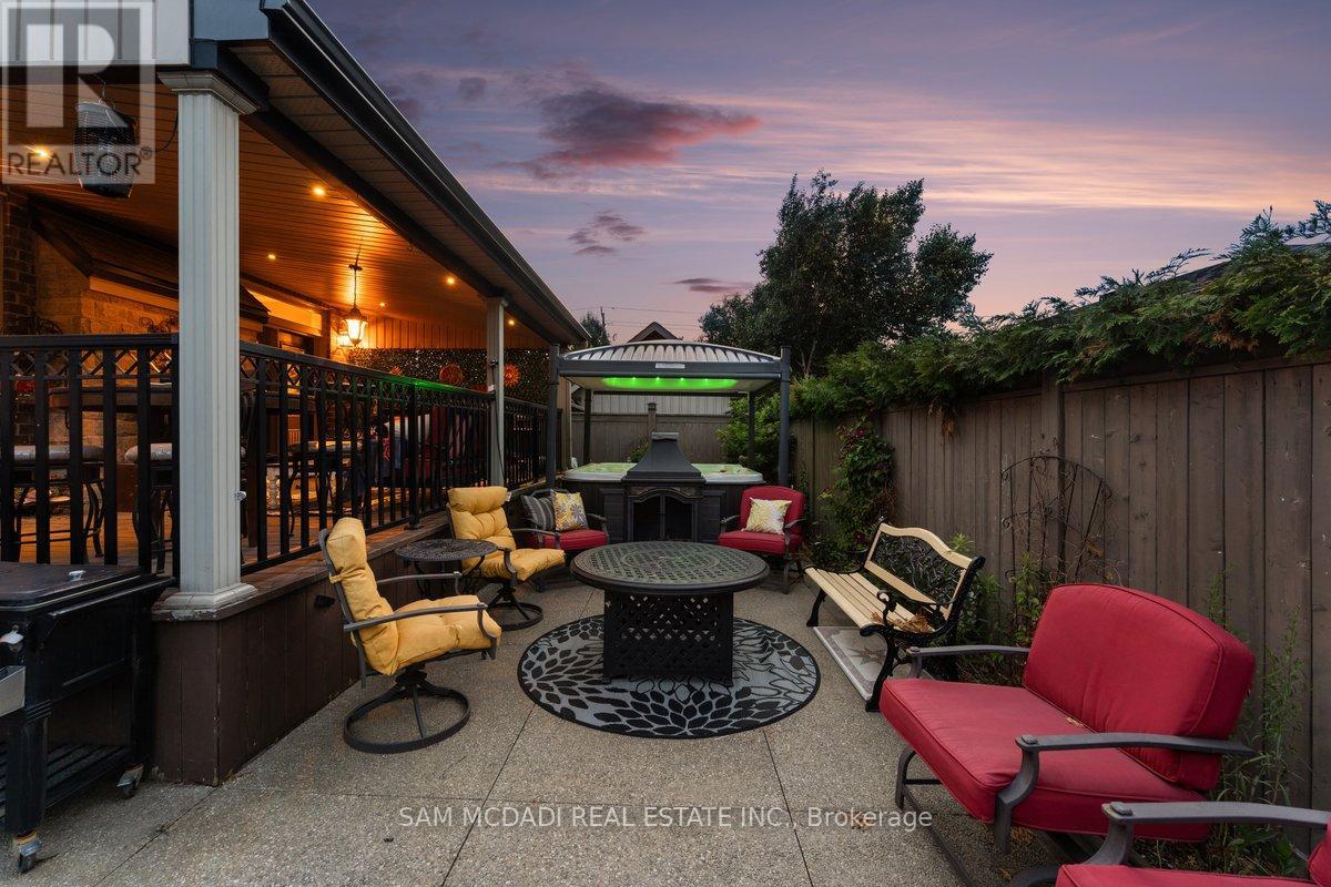 85 Hillcroft Drive, Hamilton, Ontario  L8J 3W9 - Photo 39 - X12406111