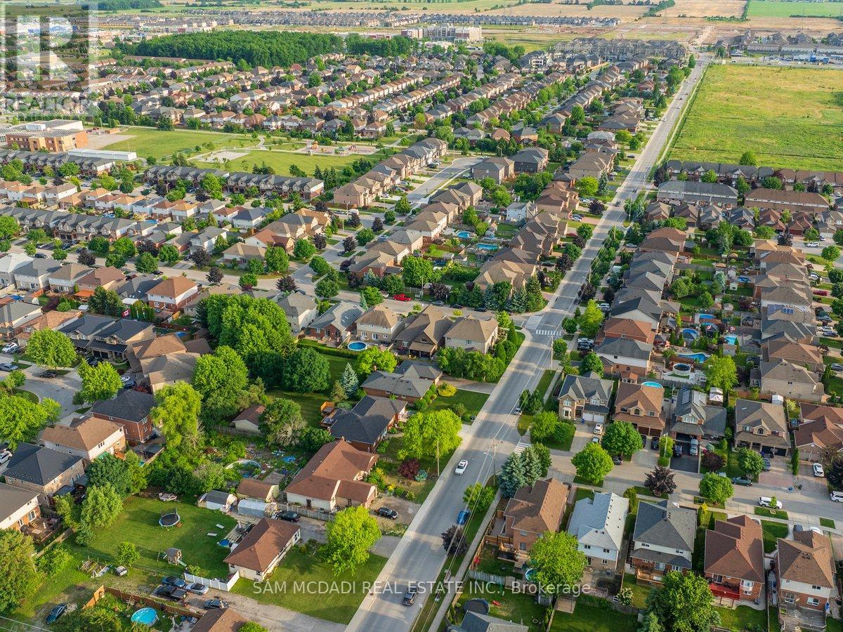 85 Hillcroft Drive, Hamilton, Ontario  L8J 3W9 - Photo 44 - X12406111