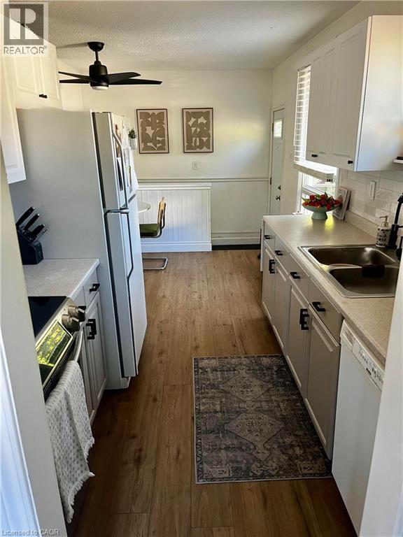 22 Debby Crescent, Brantford, Ontario  N3R 7A4 - Photo 4 - 40789438