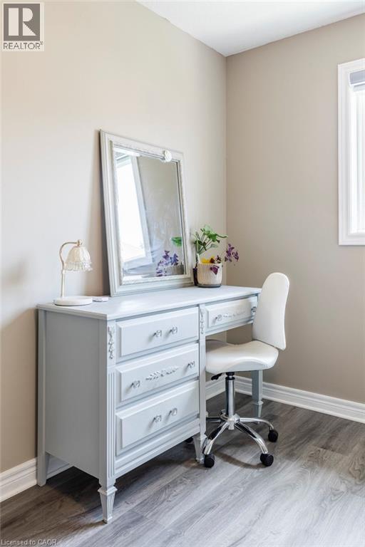 2350 Norland Drive, Burlington, Ontario  L7L 7E6 - Photo 19 - 40766465