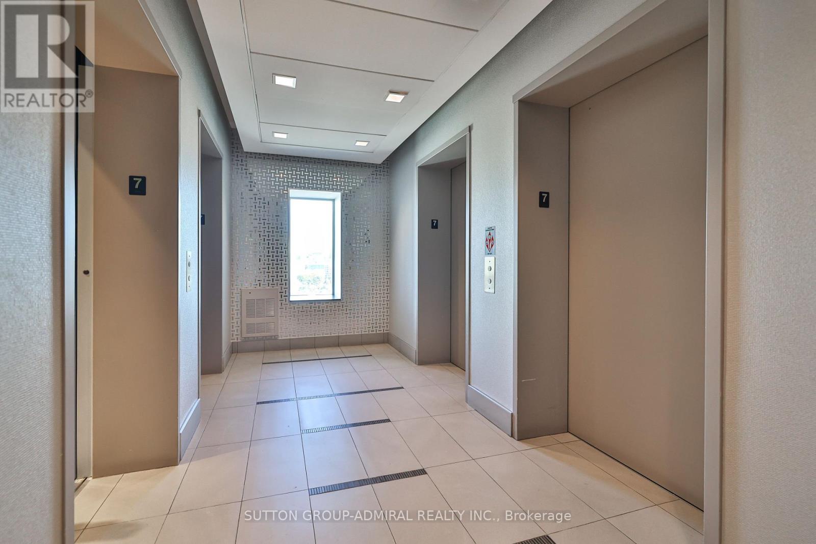 715 - 2885 Bayview Avenue, Toronto, Ontario  M2K 0A3 - Photo 3 - C12570152