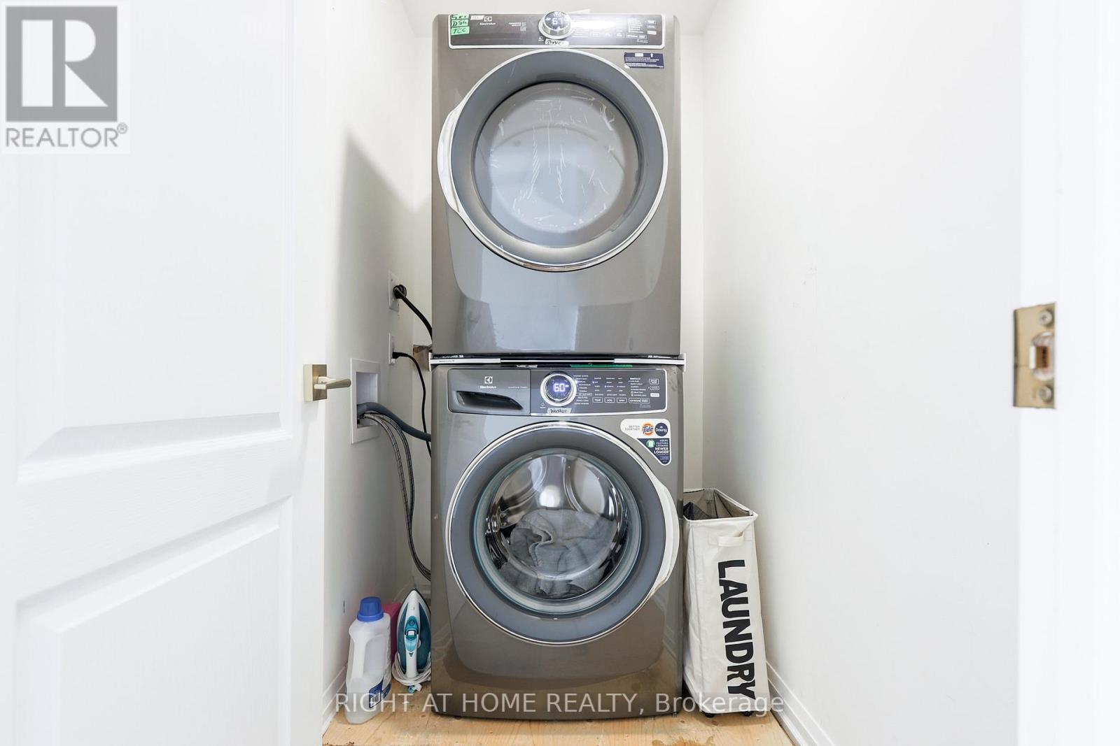 32 Eddington Place, Vaughan, Ontario L6A 3P6 - Photo 20 - N12537558