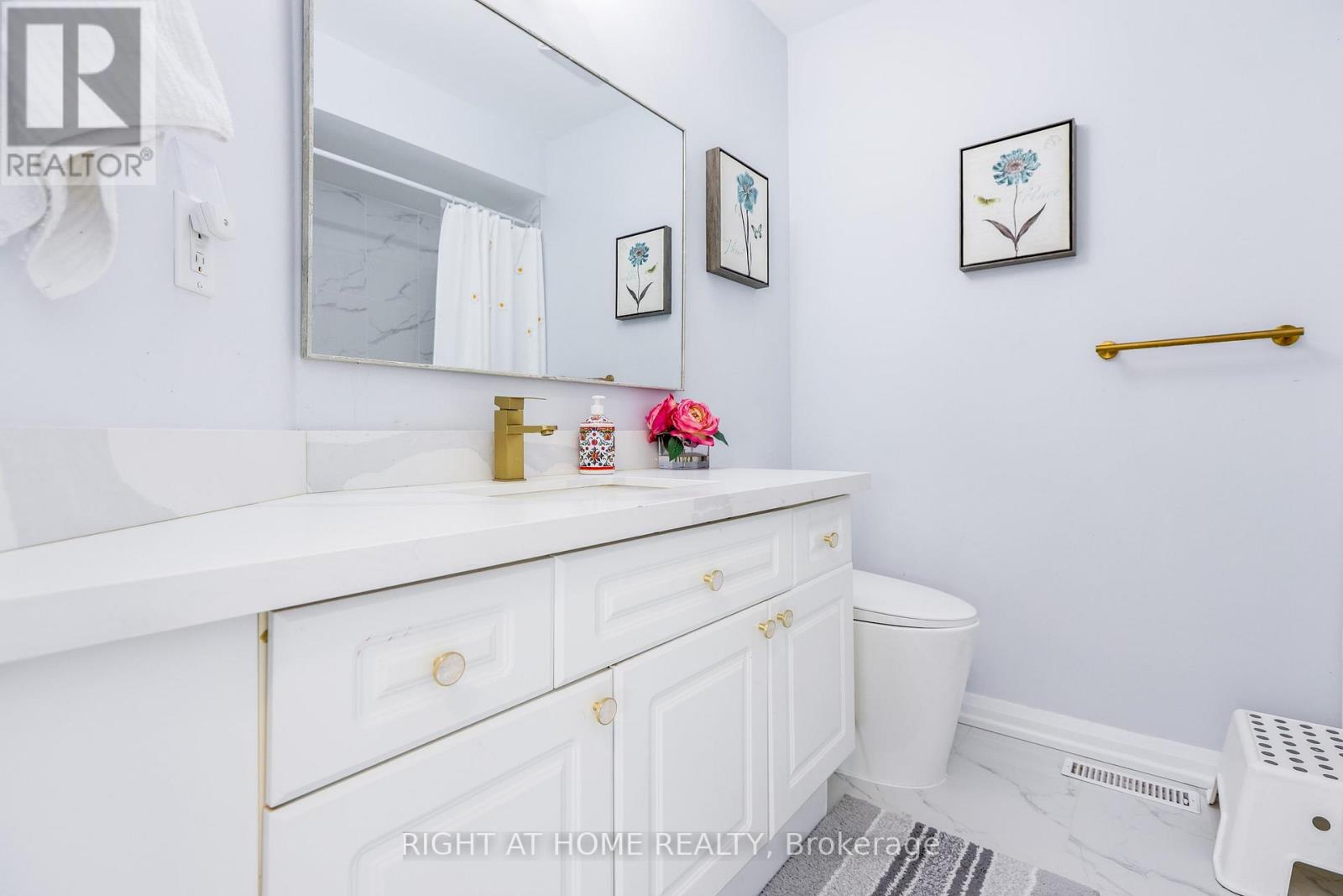 32 Eddington Place, Vaughan, Ontario L6A 3P6 - Photo 26 - N12537558