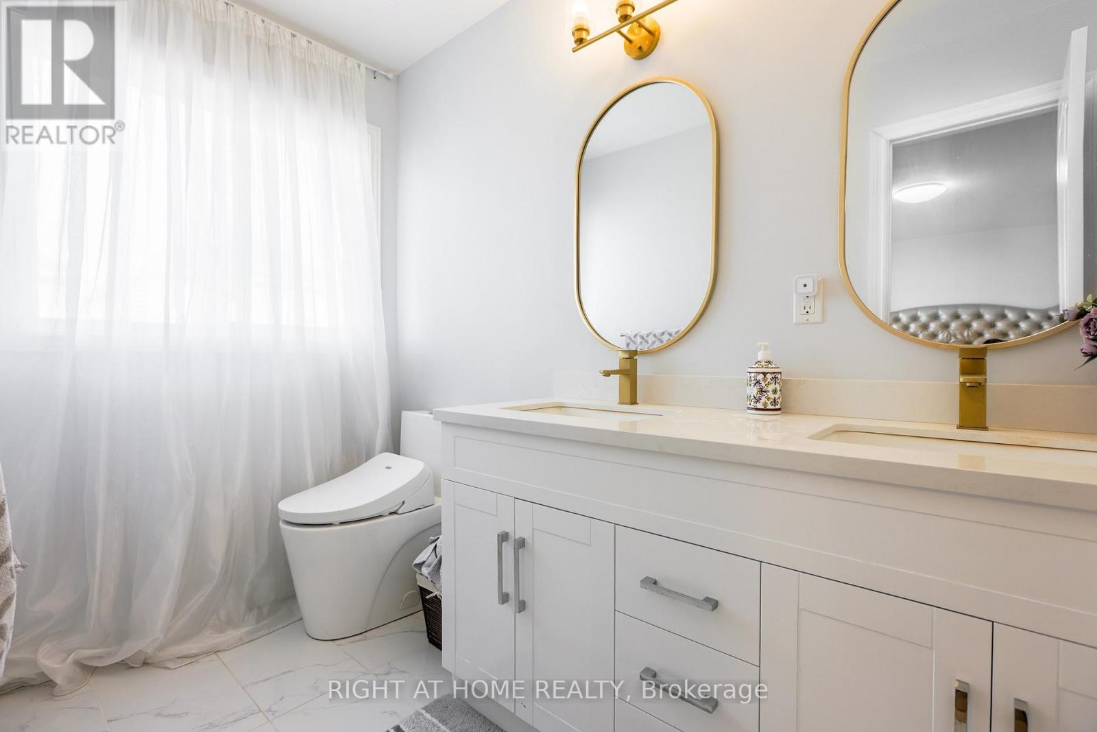 32 Eddington Place, Vaughan, Ontario L6A 3P6 - Photo 24 - N12537558