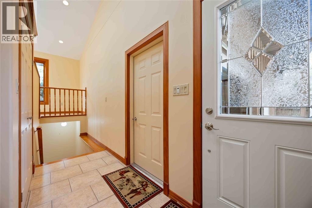 1311 Lakeshore Road, Sarnia, Ontario N7S 2L9 - Photo 27 - 25025308