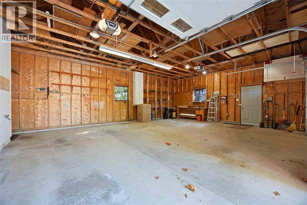 1311 Lakeshore Road, Sarnia, Ontario N7S 2L9 - Photo 40 - 25025308