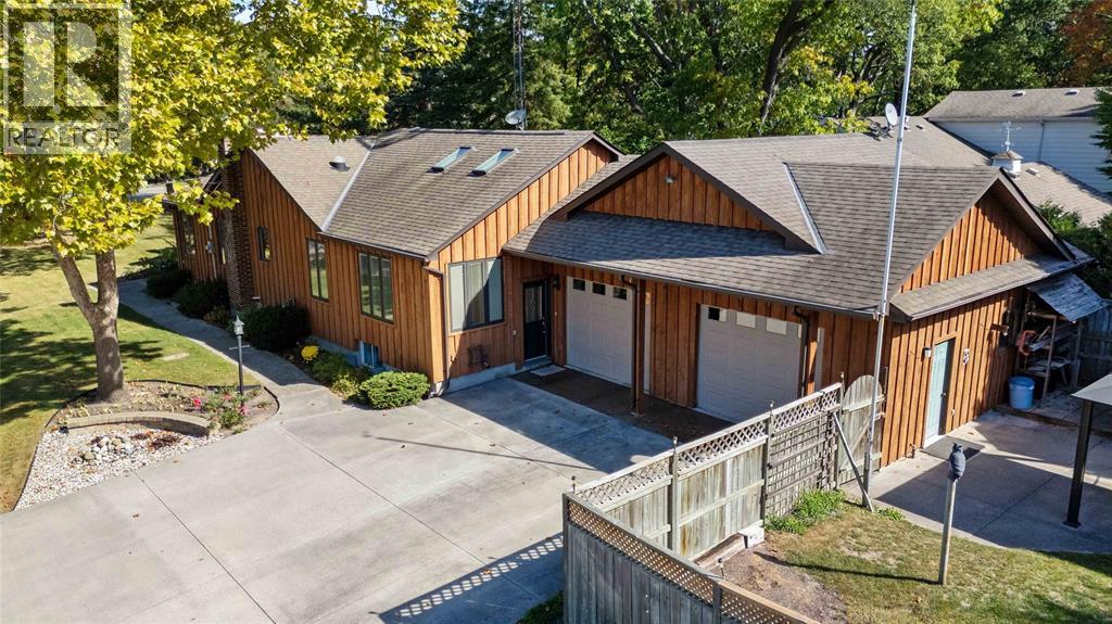 1311 Lakeshore Road, Sarnia, Ontario N7S 2L9 - Photo 44 - 25025308