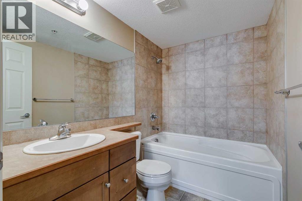 2114, 92 Crystal Shores Road, Okotoks, Alberta  T1S 2M9 - Photo 25 - A2261003