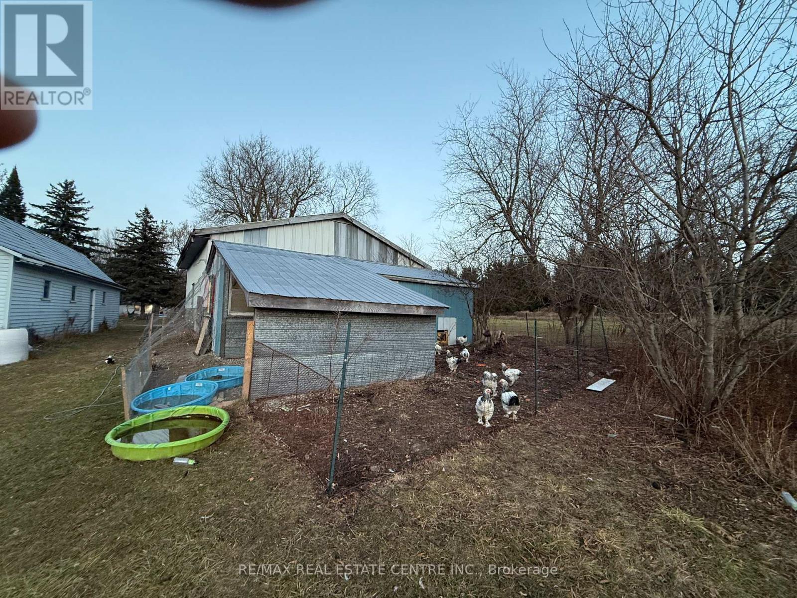 4922 First Line, Erin, Ontario L7J 2L9 - Photo 16 - X12570116