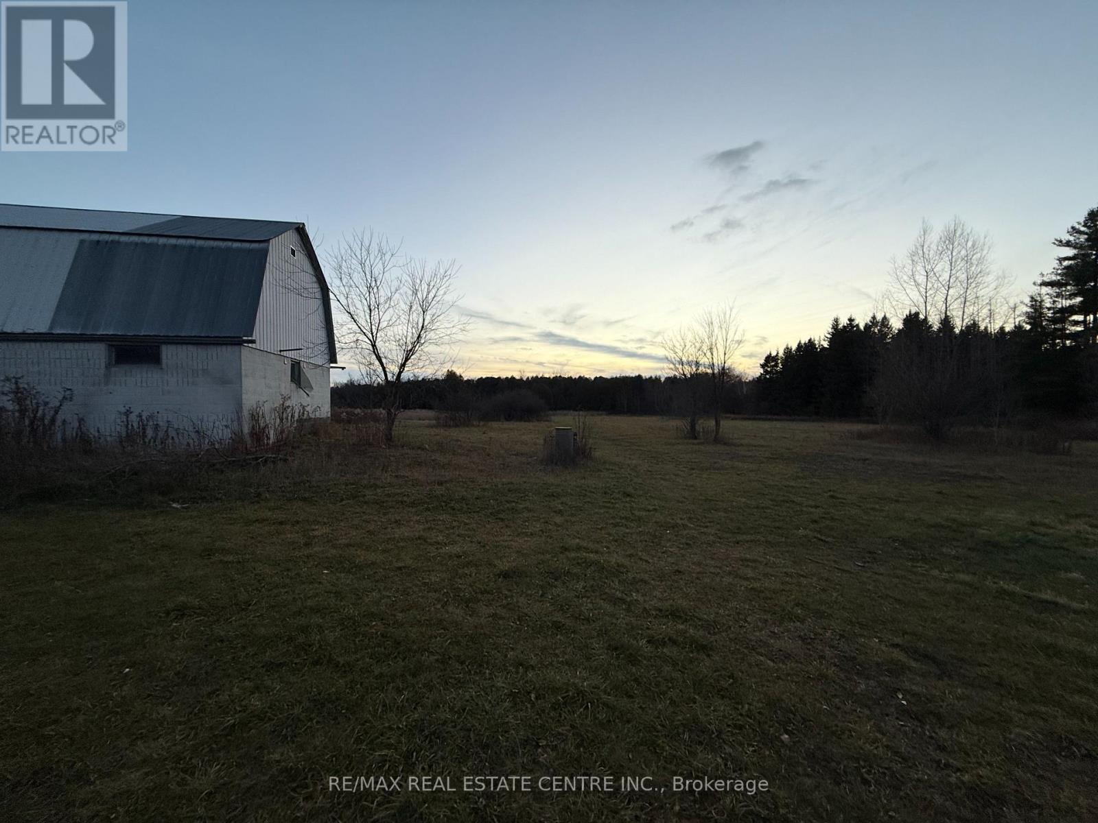 4922 First Line, Erin, Ontario L7J 2L9 - Photo 18 - X12570116