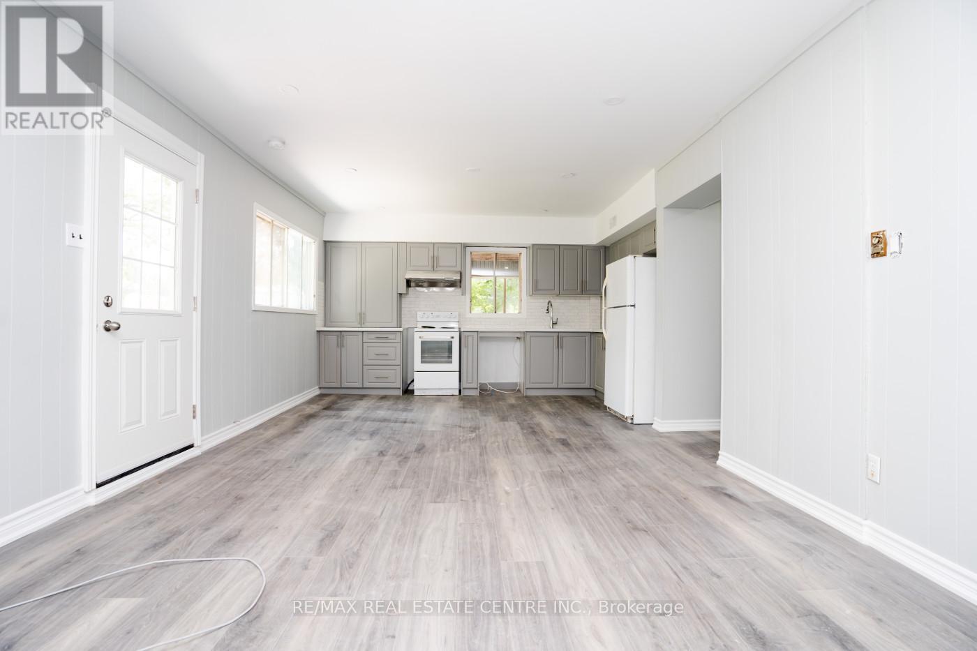 4922 First Line, Erin, Ontario L7J 2L9 - Photo 7 - X12570116