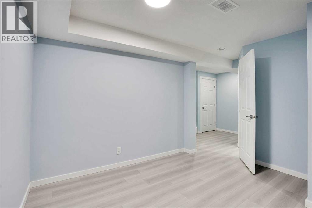 229 Luxstone Way Sw, Airdrie, Alberta  T4B 0H8 - Photo 8 - A2269642