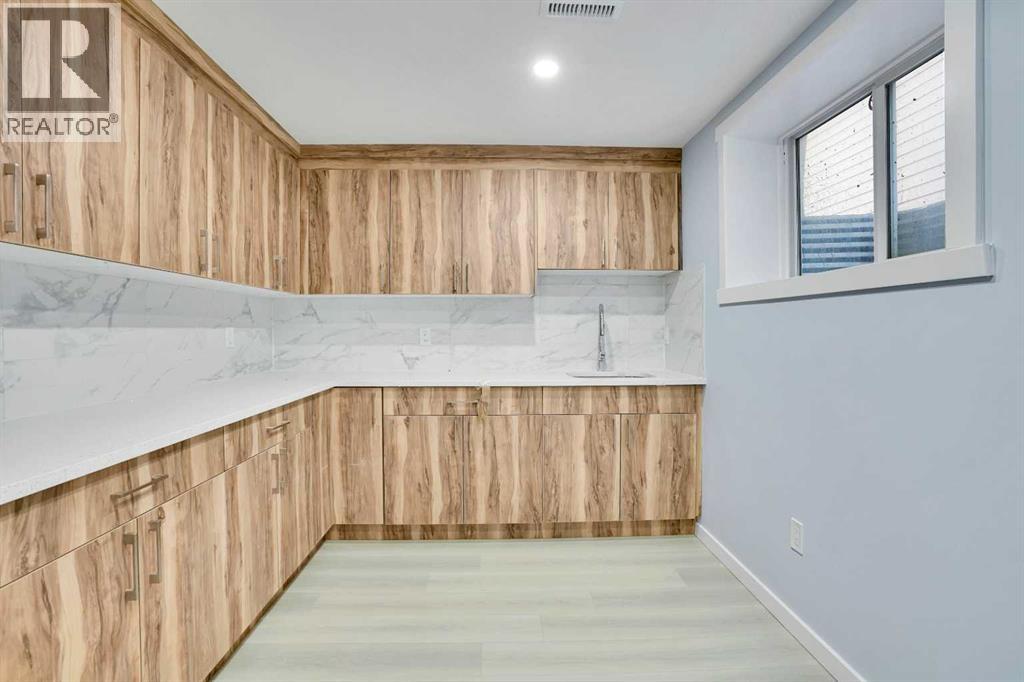 229 Luxstone Way Sw, Airdrie, Alberta  T4B 0H8 - Photo 9 - A2269642