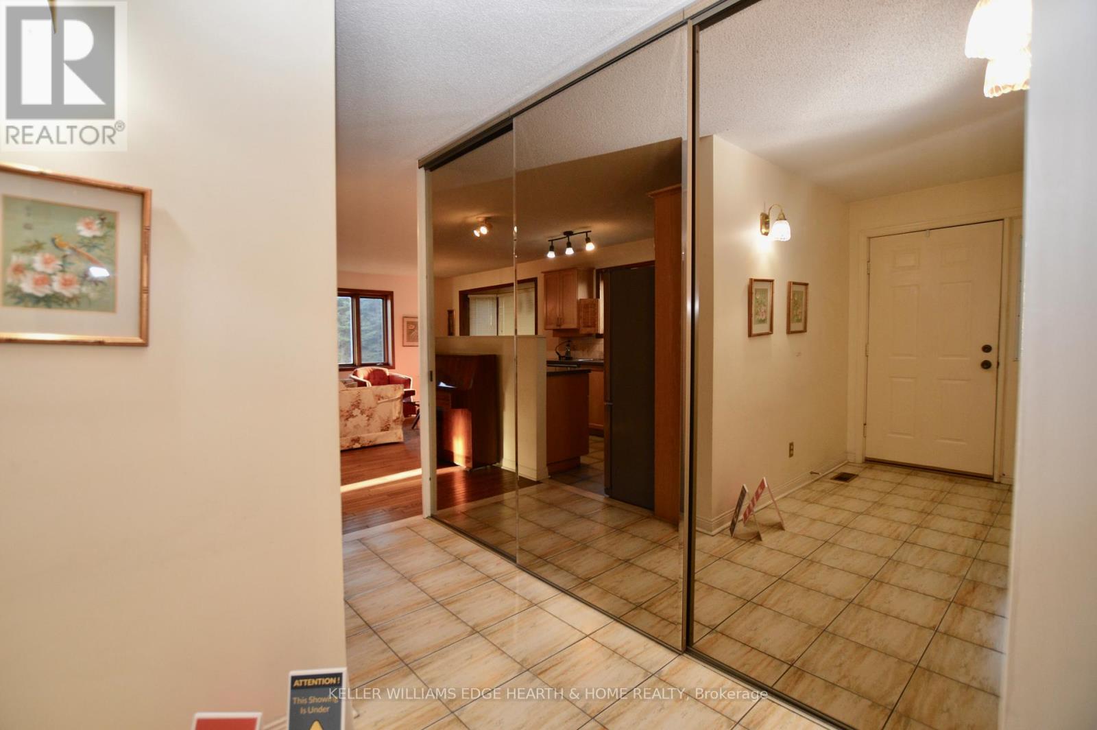 3400 Cedar Springs Road, Burlington, Ontario  L7P 0P7 - Photo 26 - W12475506