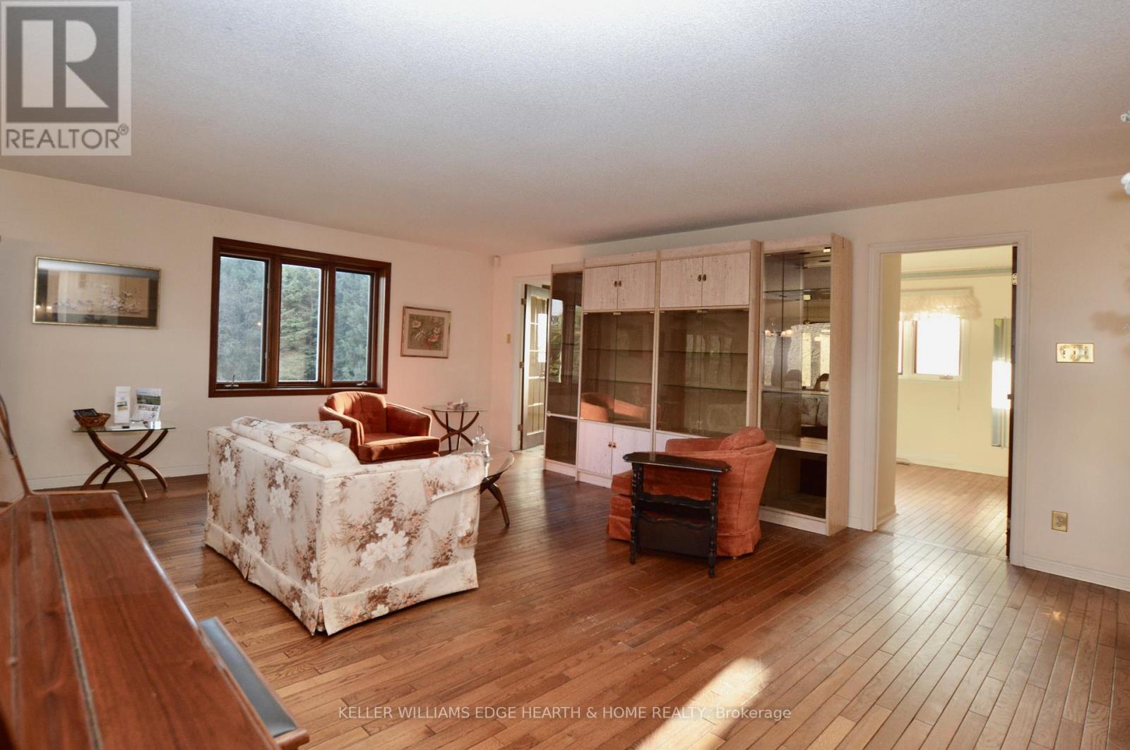 3400 Cedar Springs Road, Burlington, Ontario  L7P 0P7 - Photo 32 - W12475506