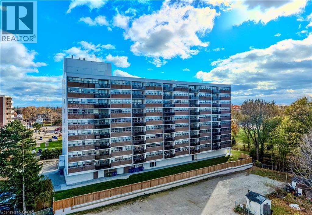 212 KERR Street Unit# 904, Oakville, Ontario