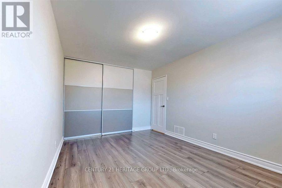 Main - 765 Greenfield Crescent, Newmarket, Ontario  L3Y 3B2 - Photo 11 - N12570162