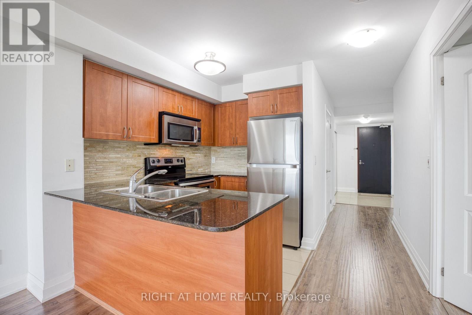 804 - 20 North Park Road, Vaughan, Ontario  L4J 0G7 - Photo 25 - N12565062