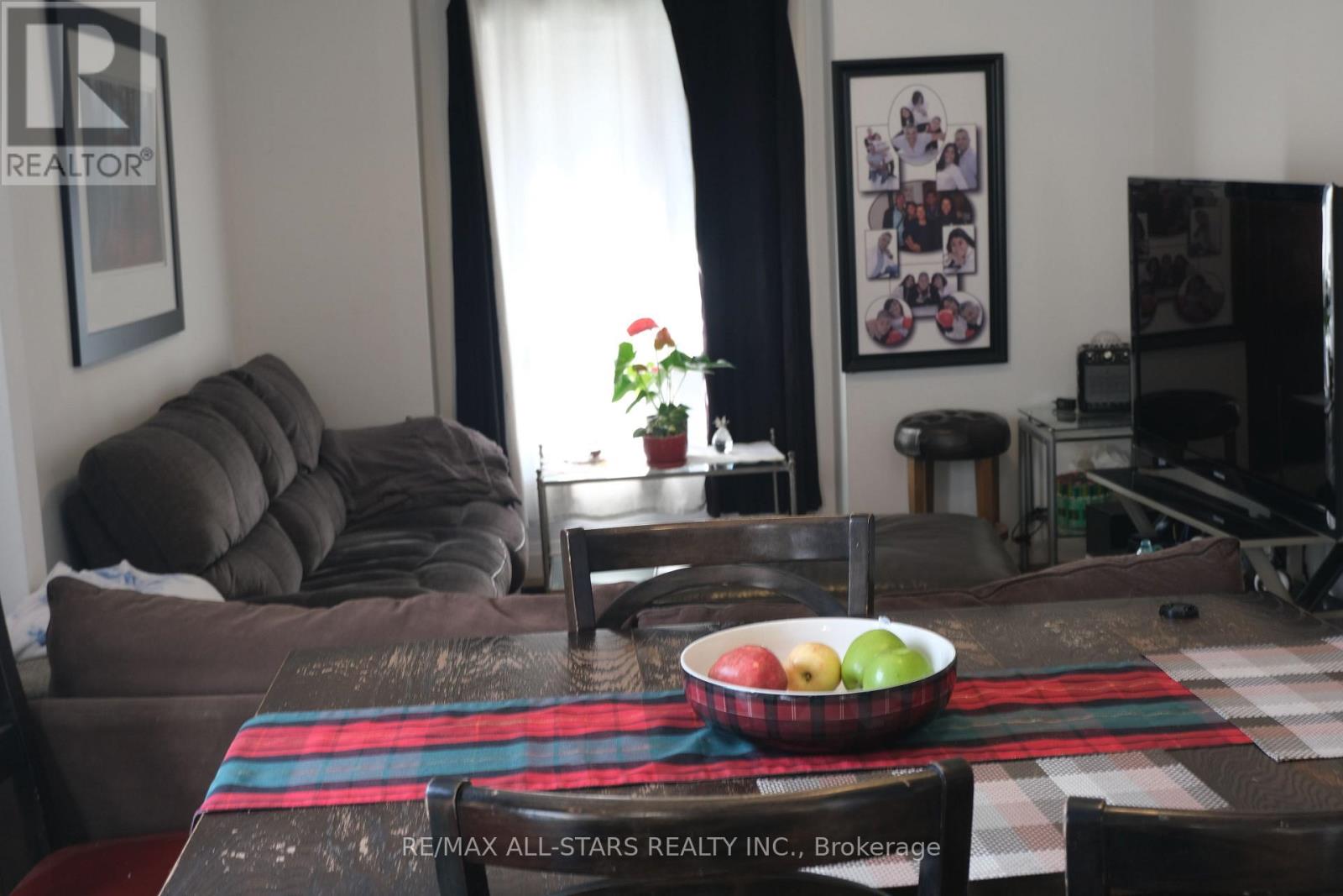 75 Keith Street, Hamilton, Ontario  L8L 3S2 - Photo 18 - X12484887