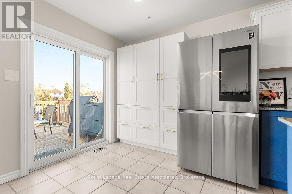 2913 Darien Road, Burlington, Ontario  L7M 4K2 - Photo 14 - W12494152